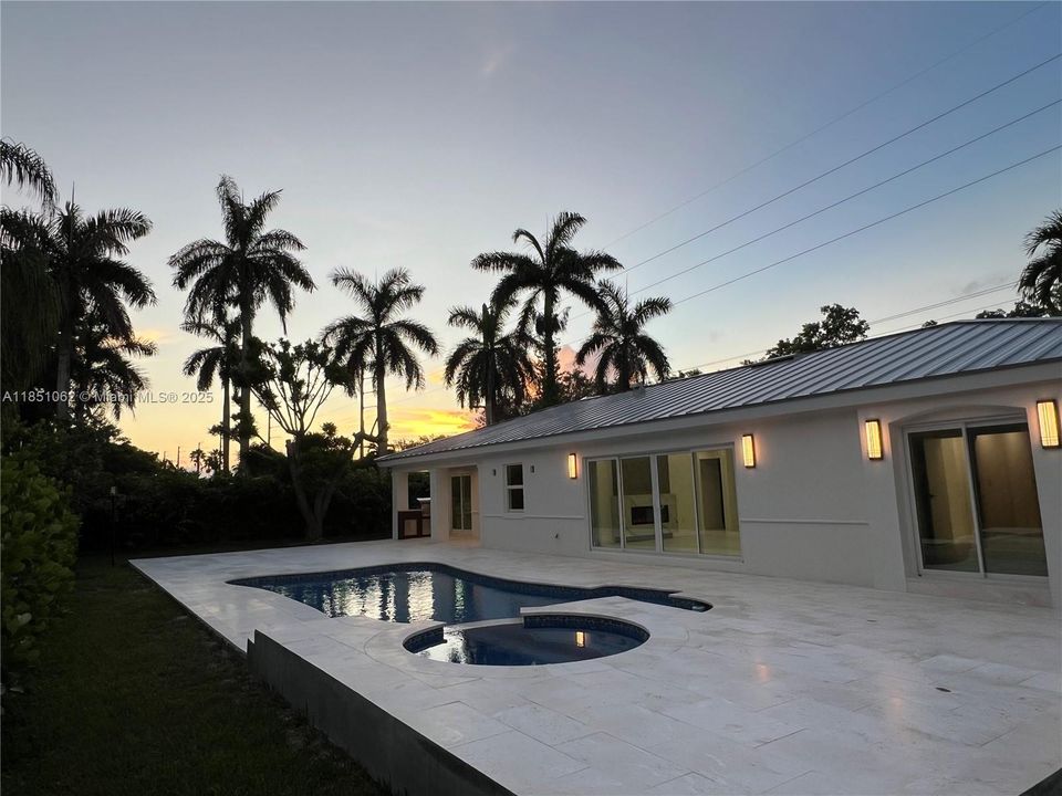 Actual Sunset Picture - not enhanced.