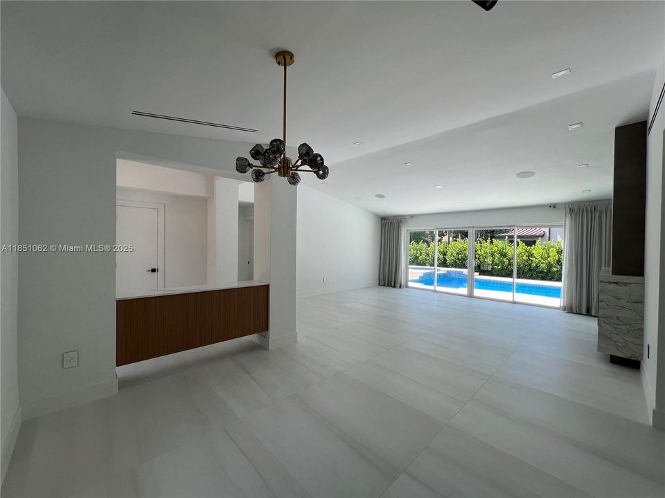 Recently Sold: $1,780,000 (4 beds, 2 baths, 2356 Square Feet)