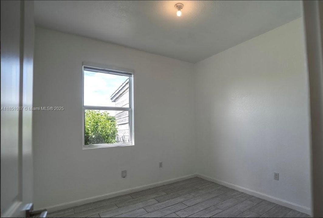 Недавно арендовано: $4,400 (4 спален, 2 ванн, 1799 Квадратных фут)