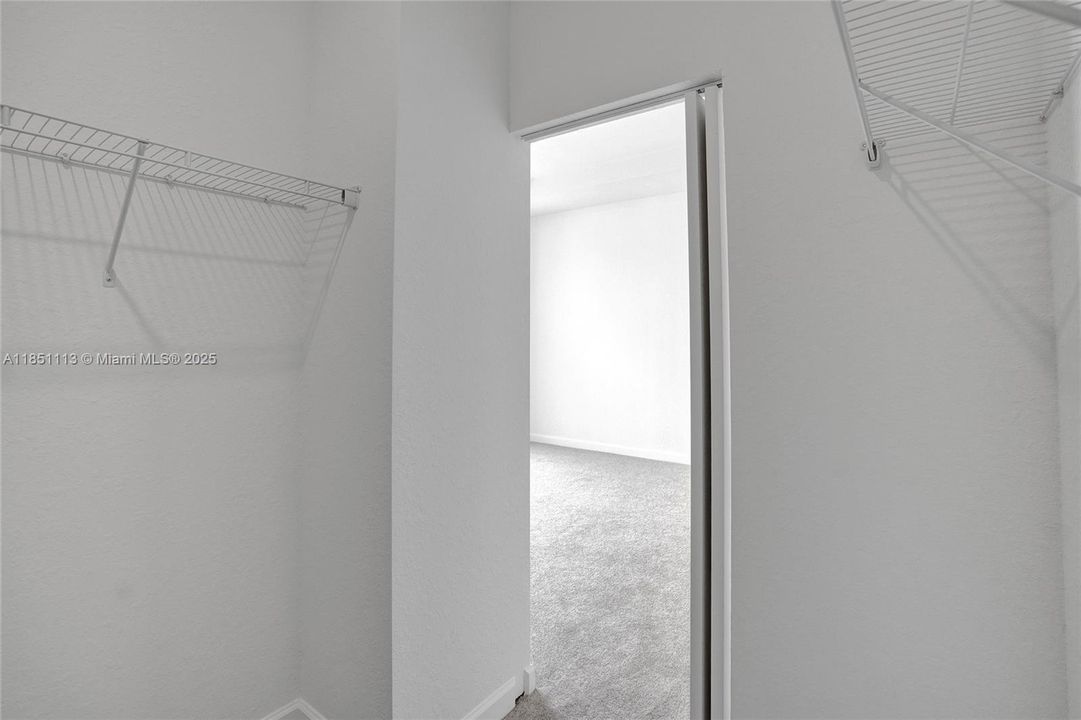 Activo con contrato: $3,200 (4 camas, 3 baños, 0 Pies cuadrados)