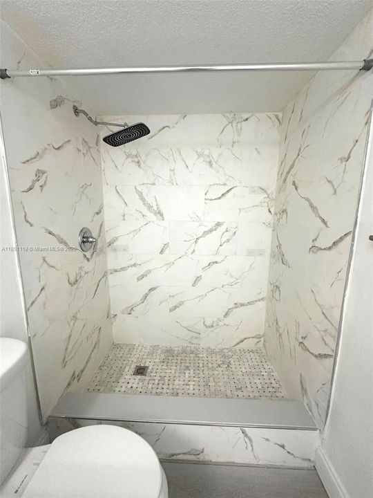 Vendido Recientemente: $490,000 (2 camas, 2 baños, 1418 Pies cuadrados)