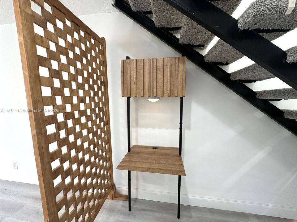 Vendido Recientemente: $490,000 (2 camas, 2 baños, 1418 Pies cuadrados)