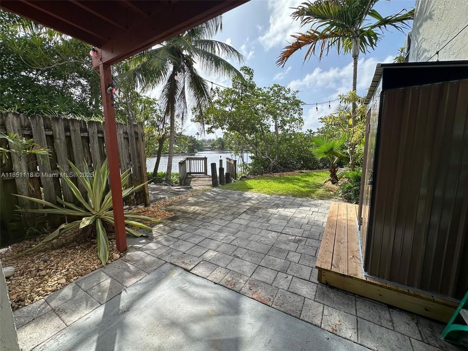 Vendido Recientemente: $490,000 (2 camas, 2 baños, 1418 Pies cuadrados)