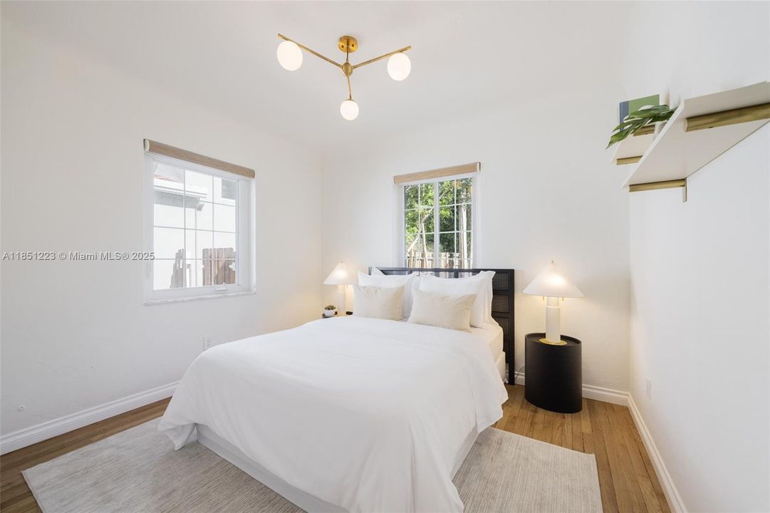 Activo con contrato: $1,350,000 (3 camas, 2 baños, 1303 Pies cuadrados)