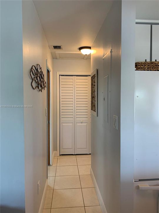 For Rent: $7,000 (3 beds, 3 baths, 1568 Square Feet)