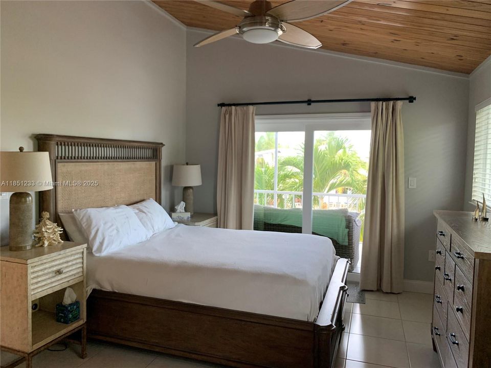 For Rent: $7,000 (3 beds, 3 baths, 1568 Square Feet)