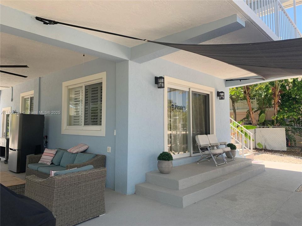 For Rent: $7,000 (3 beds, 3 baths, 1568 Square Feet)