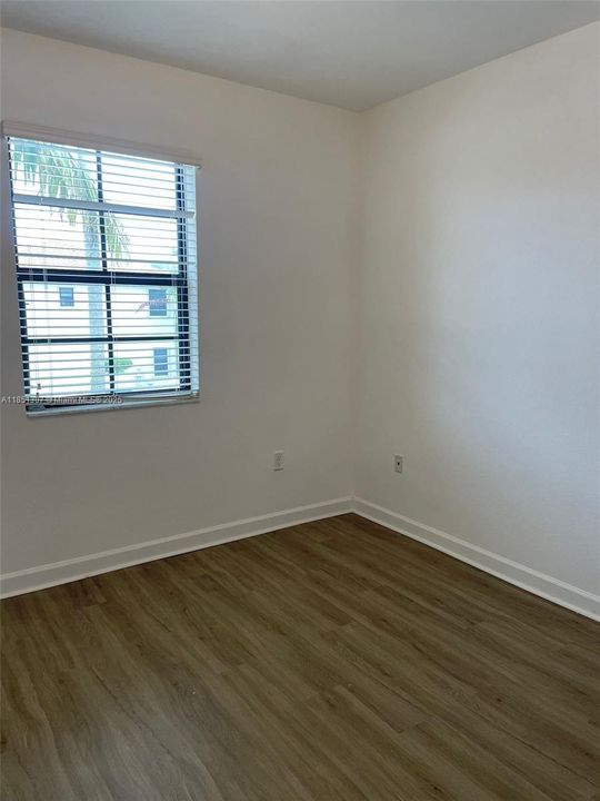 En Venta: $350,000 (2 camas, 2 baños, 1224 Pies cuadrados)