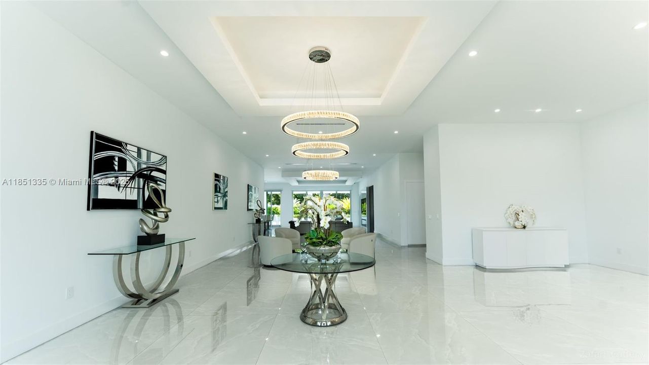 Vendido Recientemente: $3,995,000 (6 camas, 6 baños, 7164 Pies cuadrados)