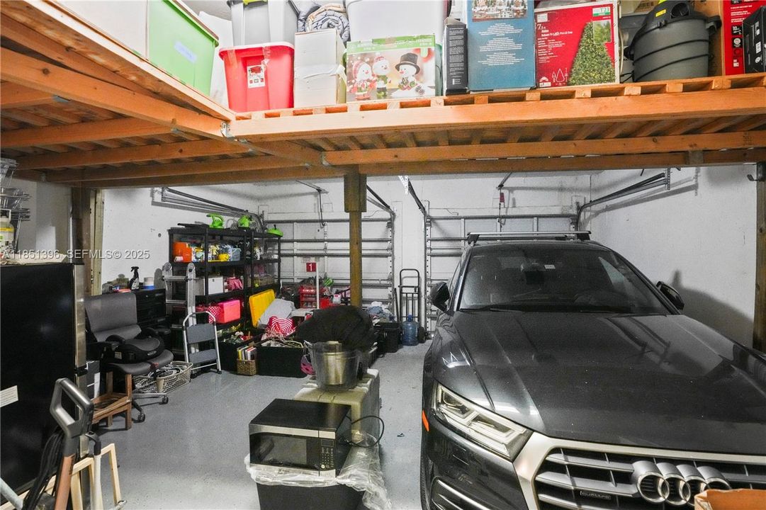 For Sale: $930,000 (5 beds, 4 baths, 3399 Square Feet)