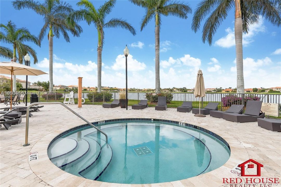 For Sale: $930,000 (5 beds, 4 baths, 3399 Square Feet)