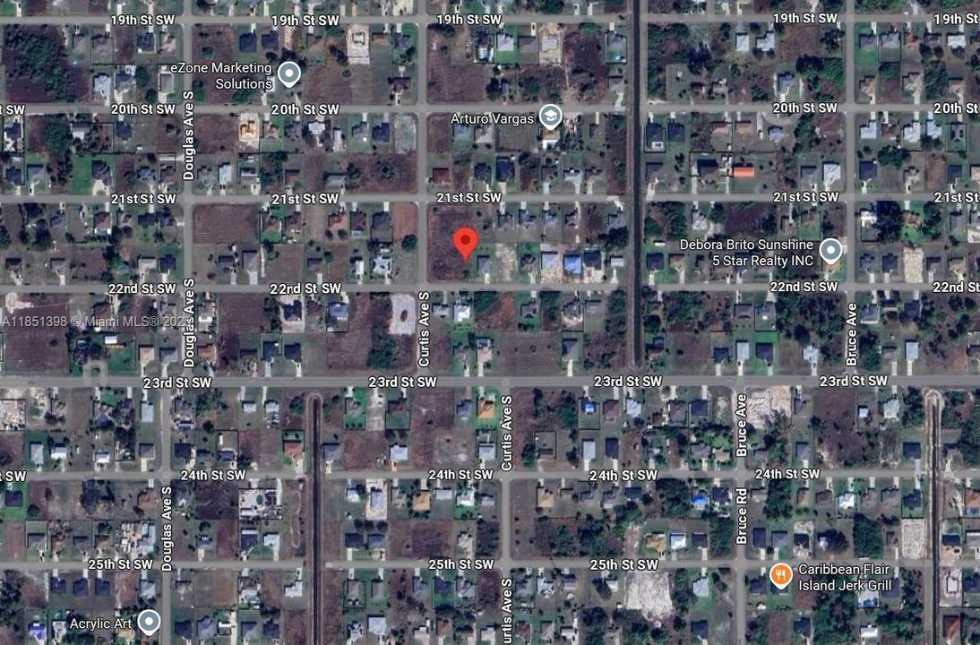 En Venta: $65,000 (0.25 acres)