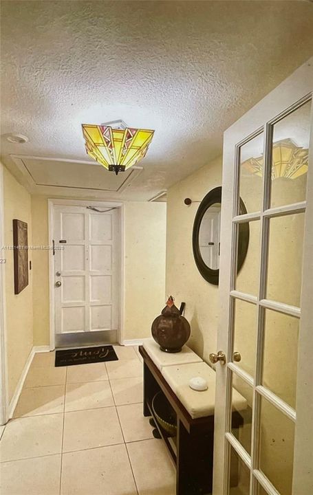 Recientemente alquilado: $1,600 (1 camas, 1 baños, 900 Pies cuadrados)