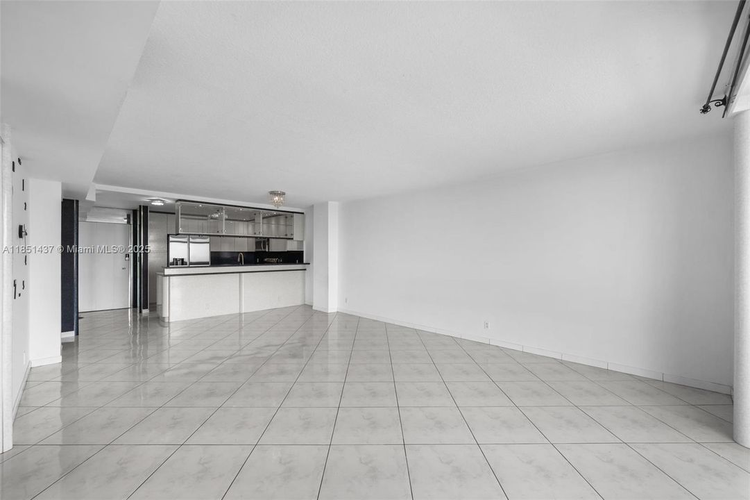 Recently Sold: $274,900 (2 beds, 2 baths, 1150 Square Feet)