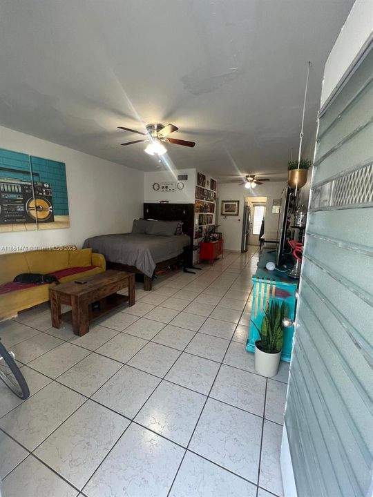 Vendido Recientemente: $185,000 (0 camas, 1 baños, 440 Pies cuadrados)