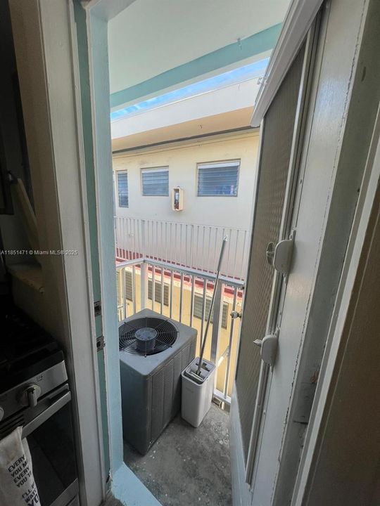 Vendido Recientemente: $185,000 (0 camas, 1 baños, 440 Pies cuadrados)