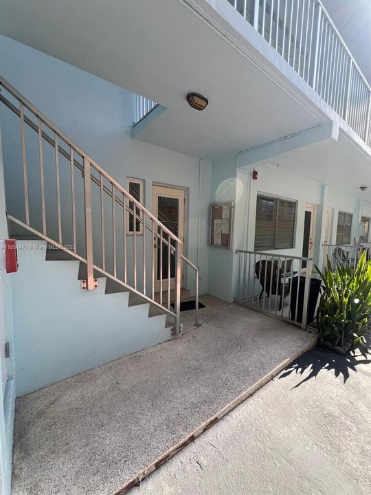 Vendido Recientemente: $185,000 (0 camas, 1 baños, 440 Pies cuadrados)