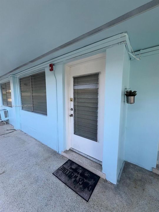 Vendido Recientemente: $185,000 (0 camas, 1 baños, 440 Pies cuadrados)