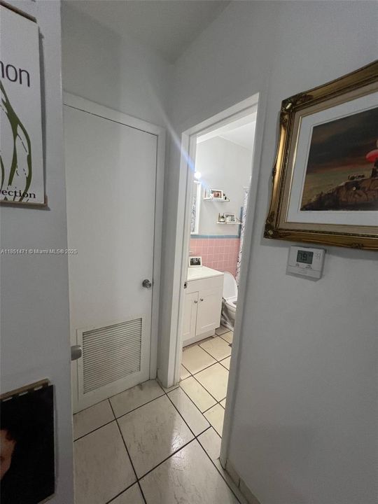 Vendido Recientemente: $185,000 (0 camas, 1 baños, 440 Pies cuadrados)