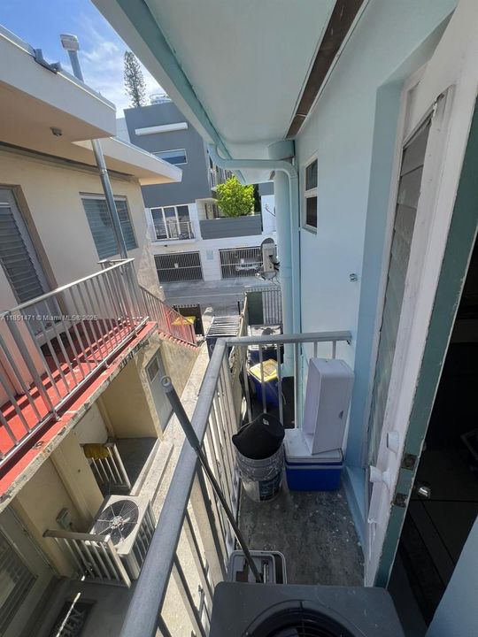 Vendido Recientemente: $185,000 (0 camas, 1 baños, 440 Pies cuadrados)