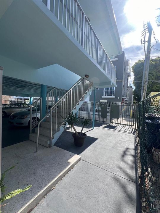 Vendido Recientemente: $185,000 (0 camas, 1 baños, 440 Pies cuadrados)