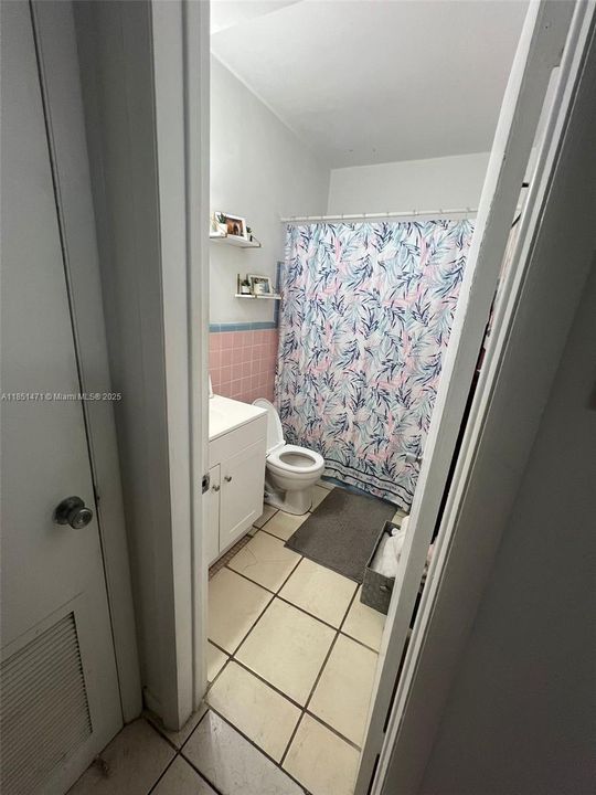 Vendido Recientemente: $185,000 (0 camas, 1 baños, 440 Pies cuadrados)