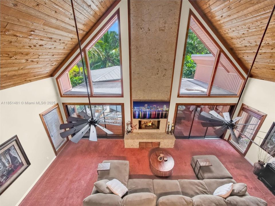 待售: $840,000 (3 贝兹, 2 浴室, 2263 平方英尺)