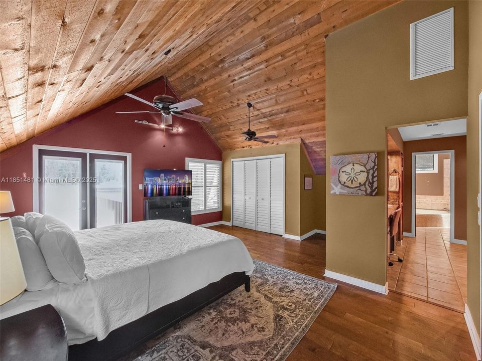 待售: $840,000 (3 贝兹, 2 浴室, 2263 平方英尺)