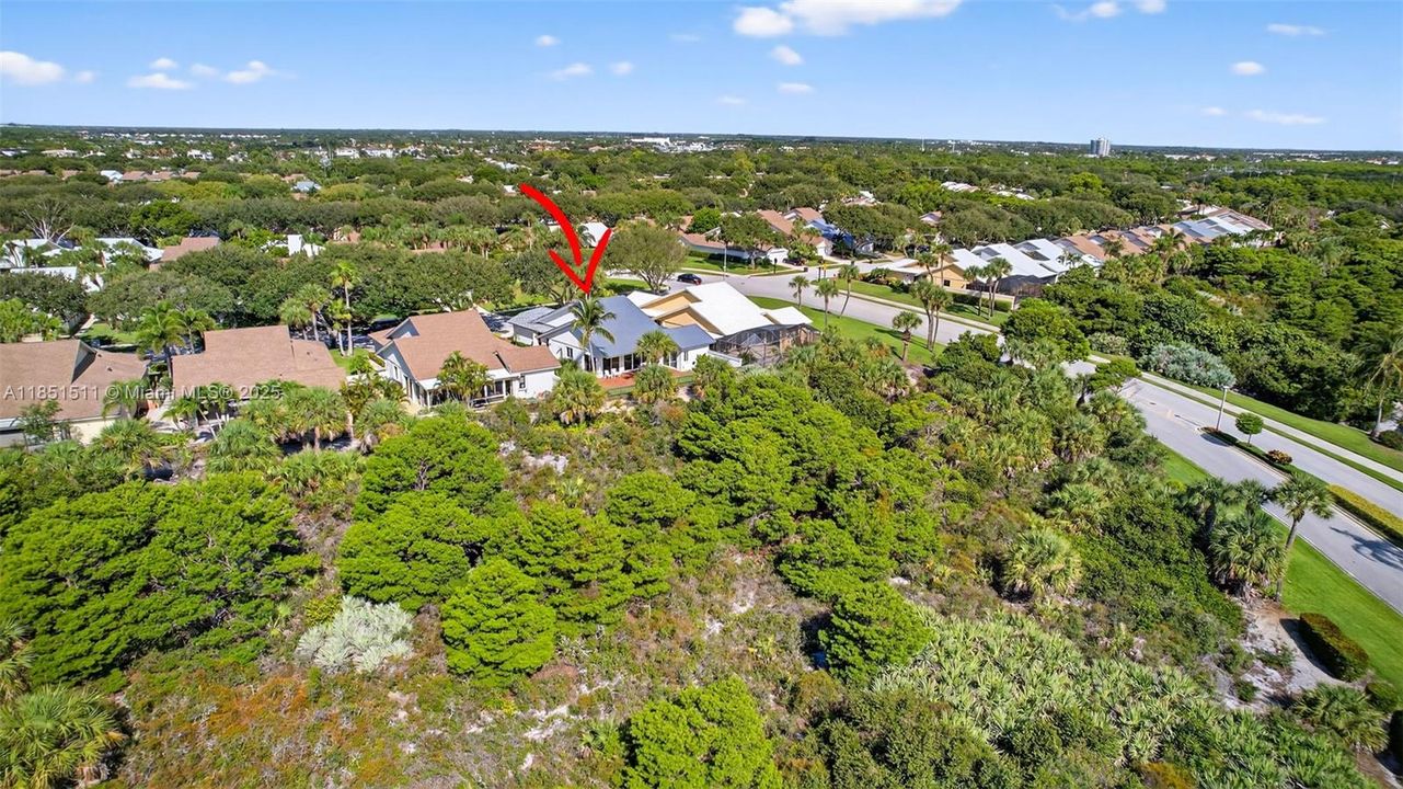 Activo con contrato: $1,385,000 (3 camas, 2 baños, 1889 Pies cuadrados)