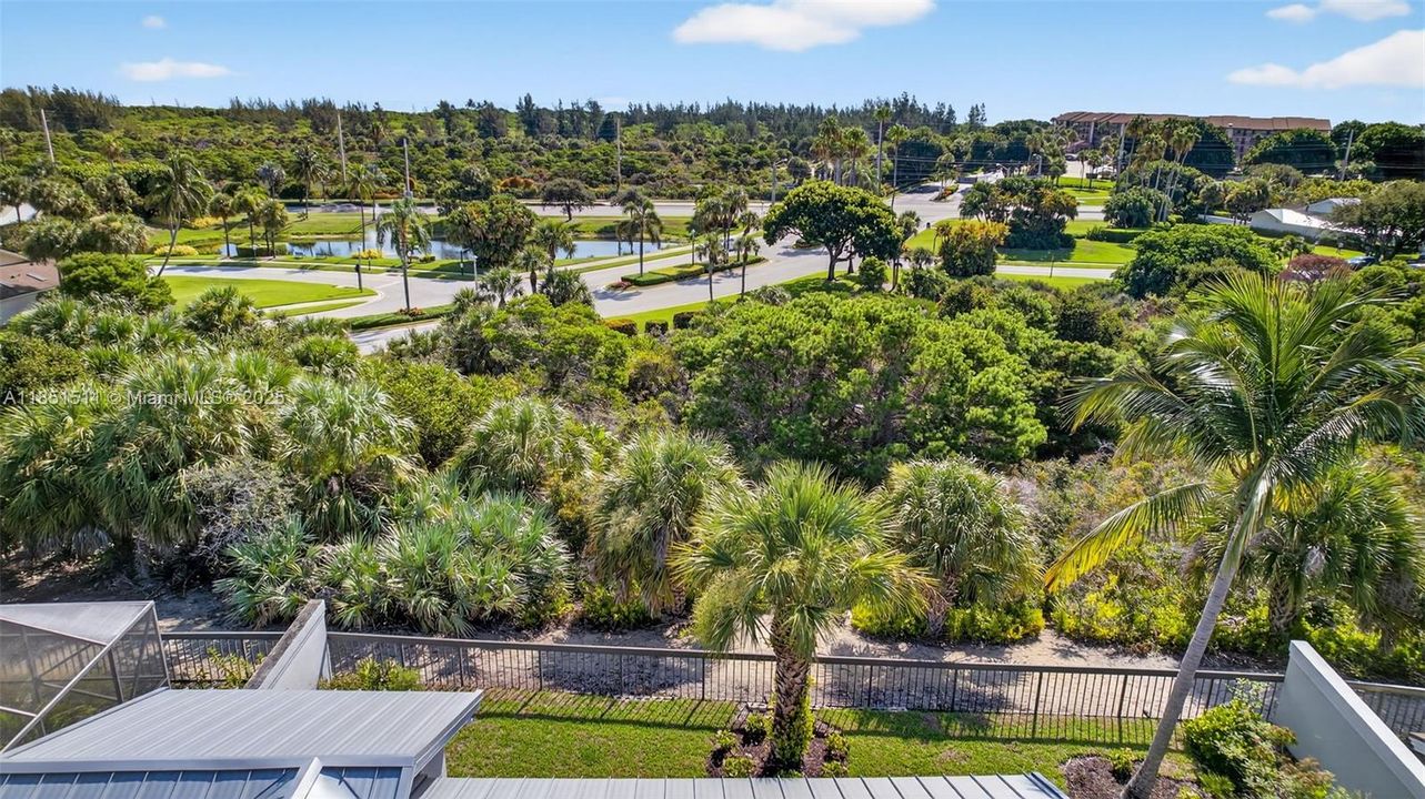 Activo con contrato: $1,385,000 (3 camas, 2 baños, 1889 Pies cuadrados)