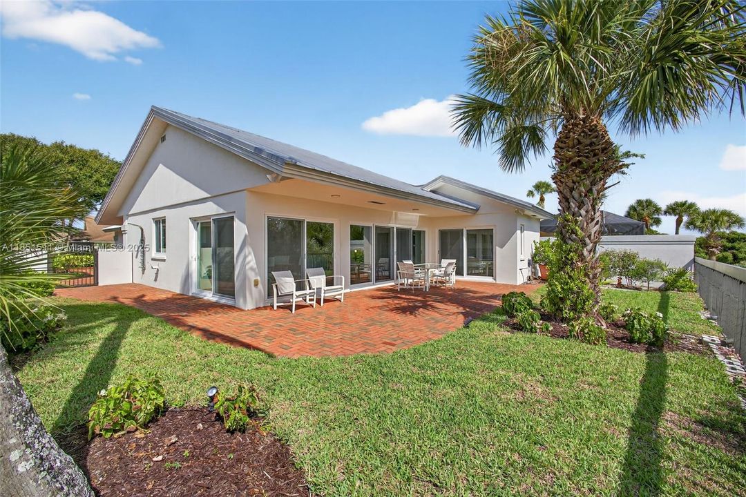 Activo con contrato: $1,385,000 (3 camas, 2 baños, 1889 Pies cuadrados)