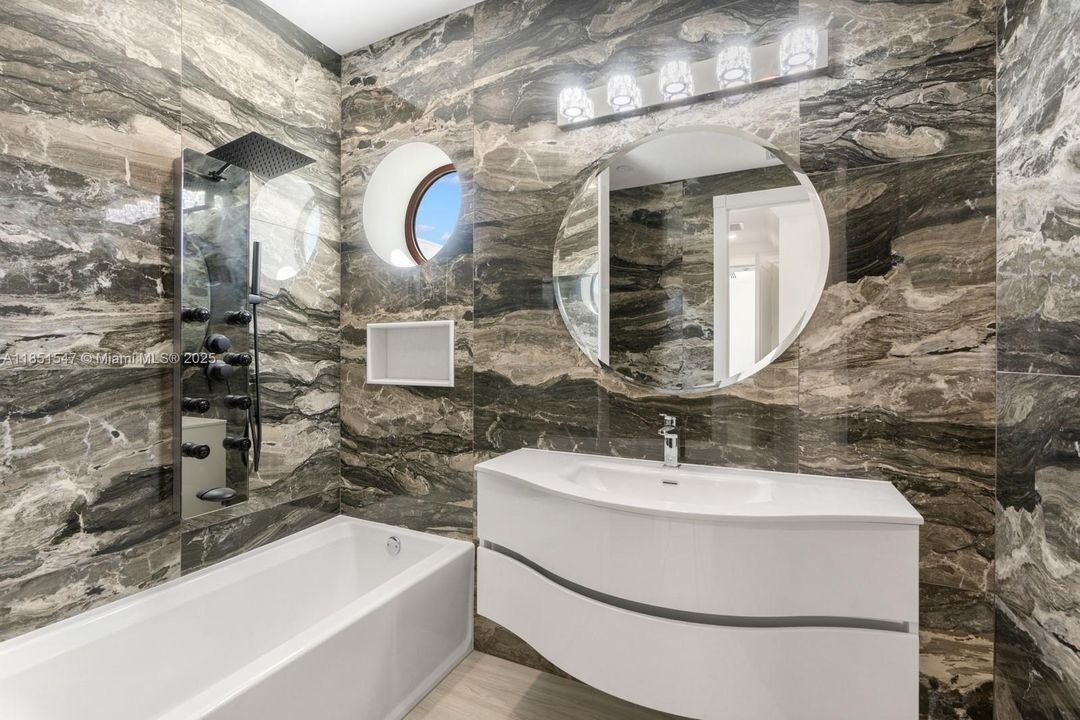 For Sale: $16,149,000 (6 beds, 7 baths, 7000 Square Feet)