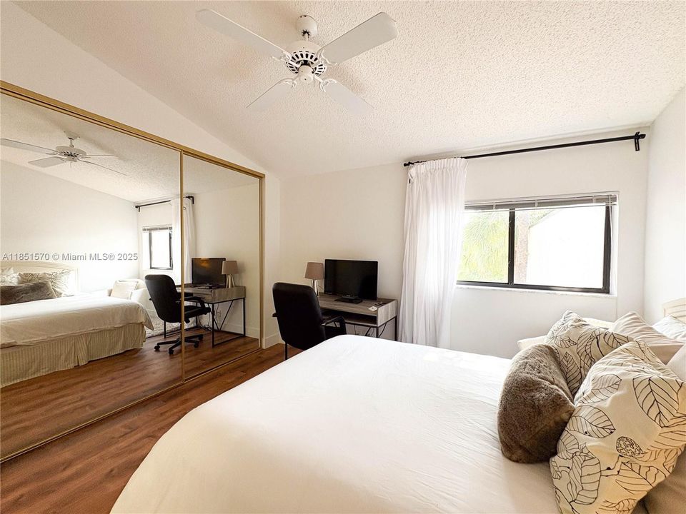 En Renta: $9,500 (4 camas, 5 baños, 3163 Pies cuadrados)