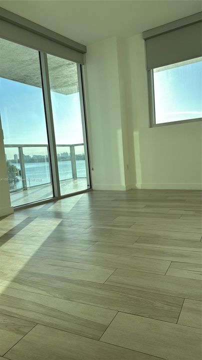 Vendido Recientemente: $995,000 (3 camas, 2 baños, 1304 Pies cuadrados)