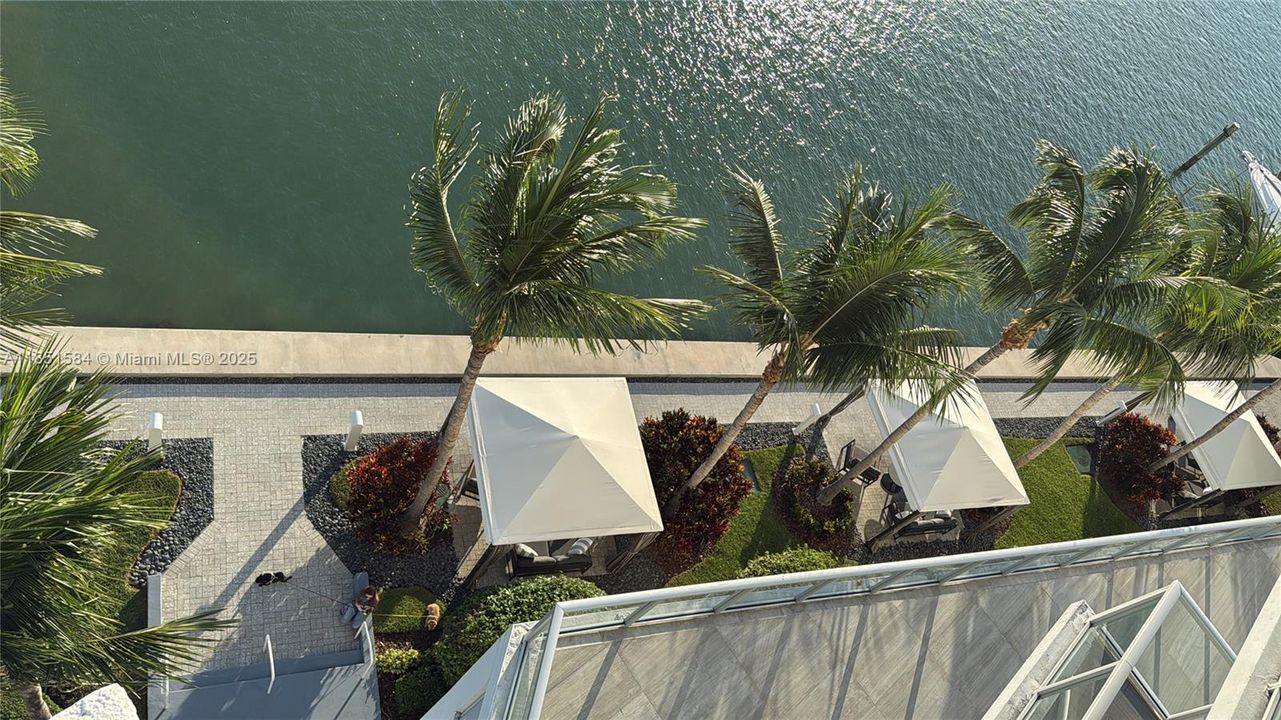 Vendido Recientemente: $995,000 (3 camas, 2 baños, 1304 Pies cuadrados)