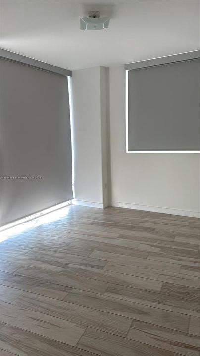 Vendido Recientemente: $995,000 (3 camas, 2 baños, 1304 Pies cuadrados)