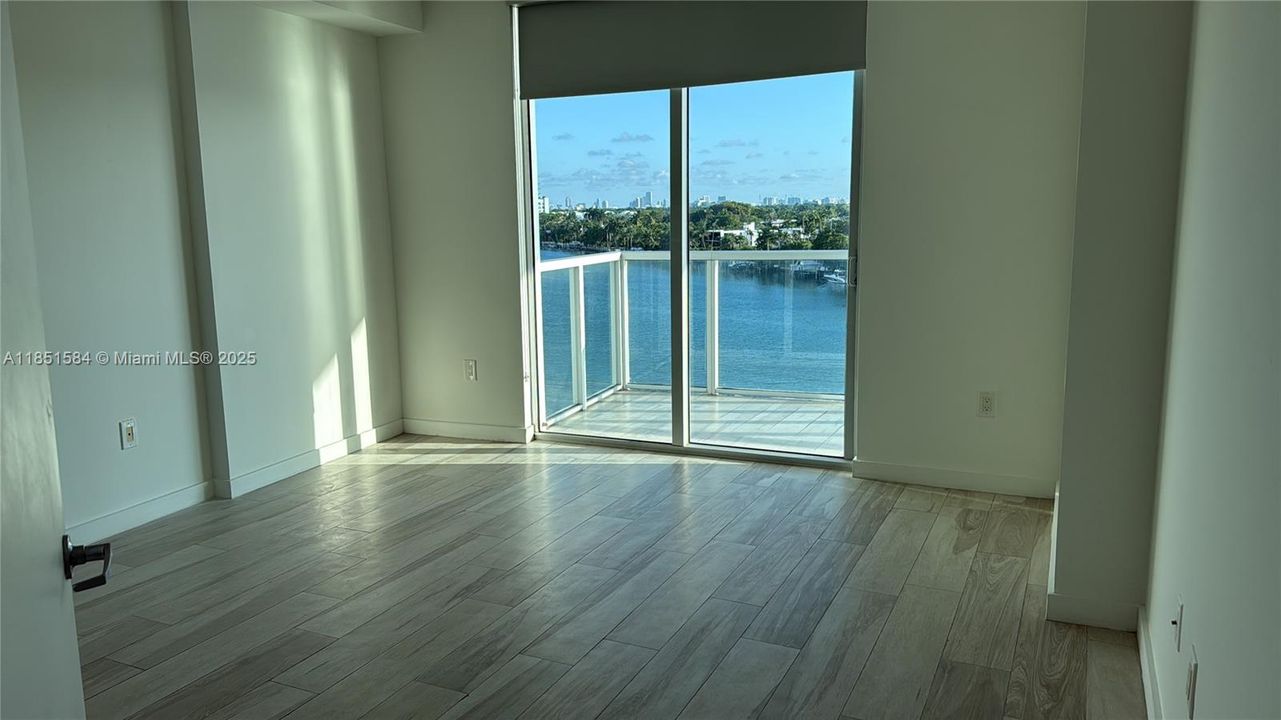 Vendido Recientemente: $995,000 (3 camas, 2 baños, 1304 Pies cuadrados)