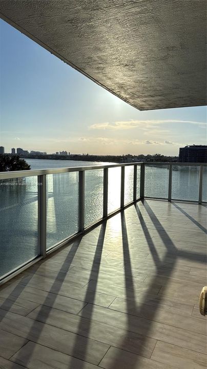 Vendido Recientemente: $995,000 (3 camas, 2 baños, 1304 Pies cuadrados)