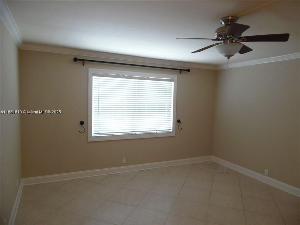 Recientemente alquilado: $1,800 (1 camas, 1 baños, 770 Pies cuadrados)