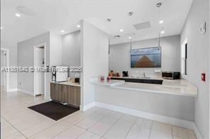 Недавно продано: $399,900 (2 спален, 2 ванн, 1319 Квадратных фут)