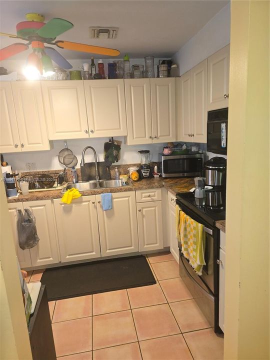 En Venta: $259,500 (2 camas, 2 baños, 1161 Pies cuadrados)