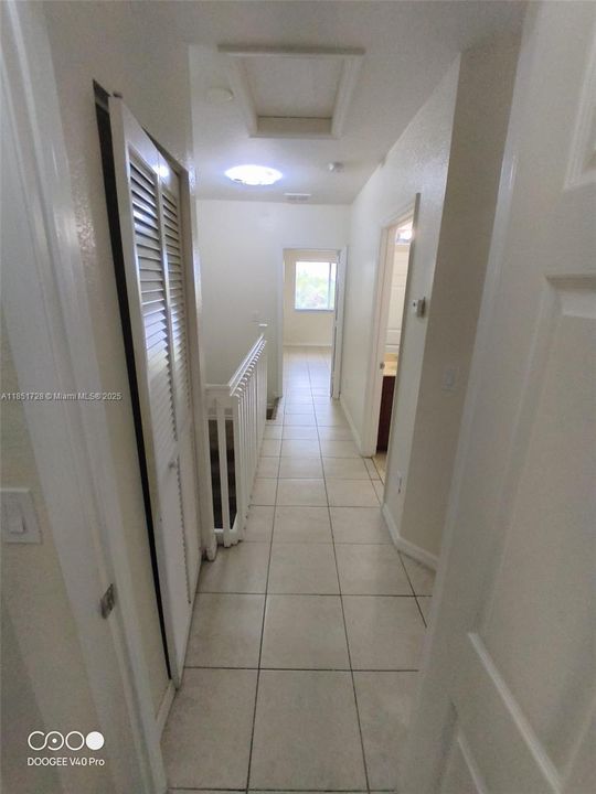 Recientemente alquilado: $2,100 (3 camas, 2 baños, 1318 Pies cuadrados)