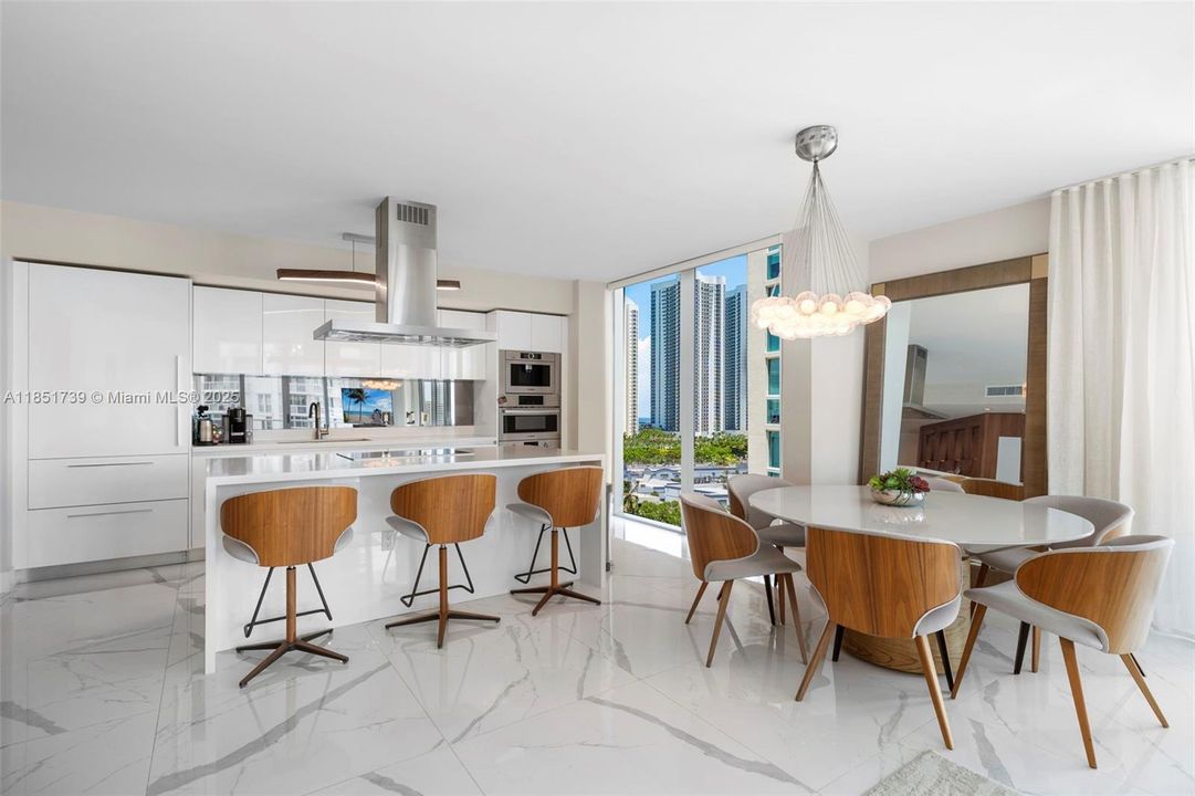 For Sale: $1,600,000 (3 beds, 3 baths, 1892 Square Feet)