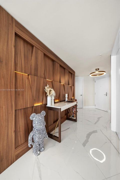 For Sale: $1,600,000 (3 beds, 3 baths, 1892 Square Feet)