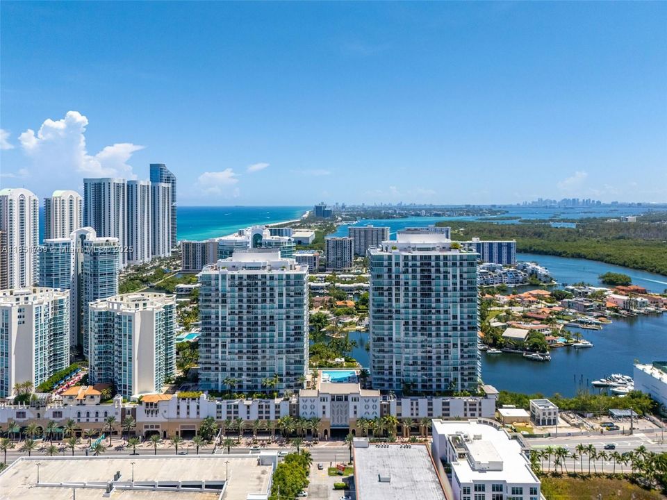For Sale: $1,600,000 (3 beds, 3 baths, 1892 Square Feet)