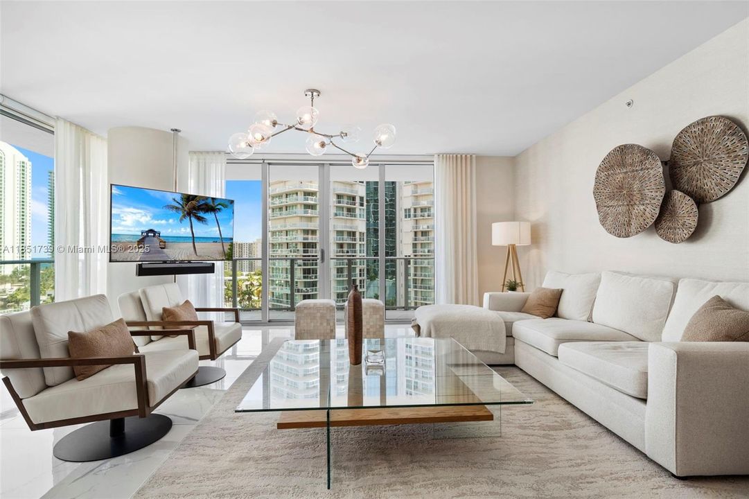 For Sale: $1,600,000 (3 beds, 3 baths, 1892 Square Feet)