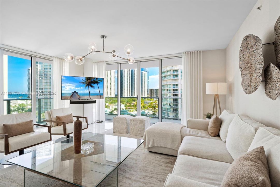 For Sale: $1,600,000 (3 beds, 3 baths, 1892 Square Feet)