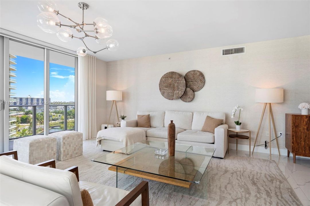 For Sale: $1,600,000 (3 beds, 3 baths, 1892 Square Feet)
