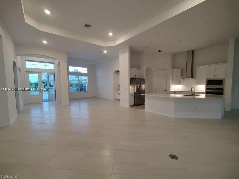 For Sale: $899,000 (3 beds, 3 baths, 0 Square Feet)