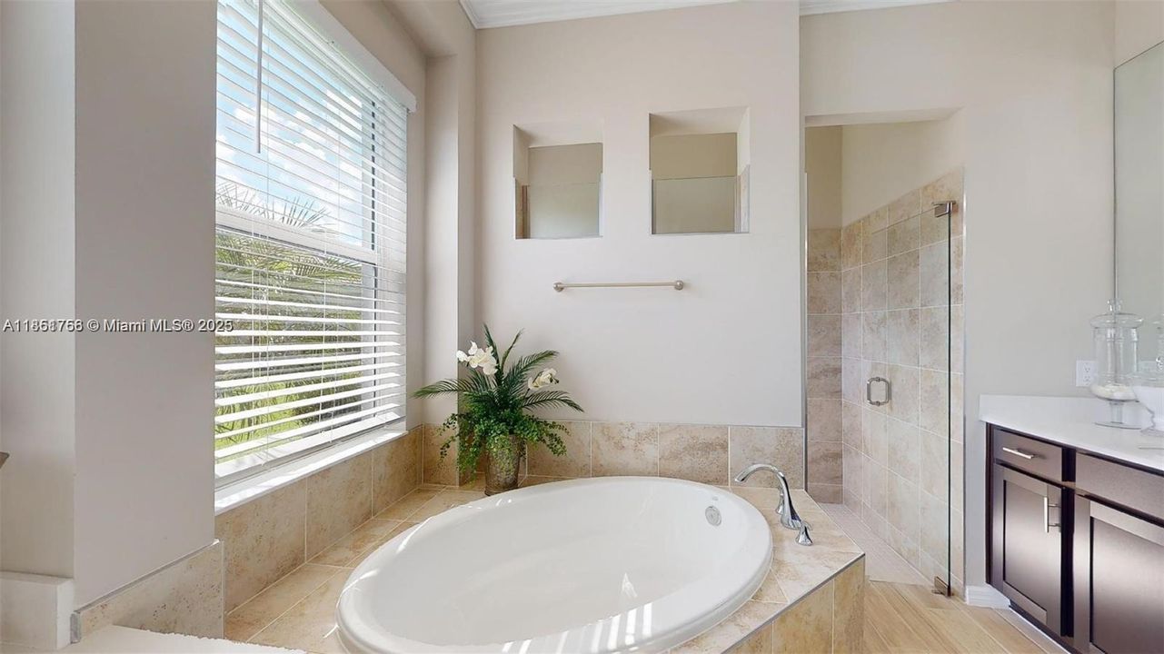 For Sale: $899,000 (3 beds, 3 baths, 0 Square Feet)